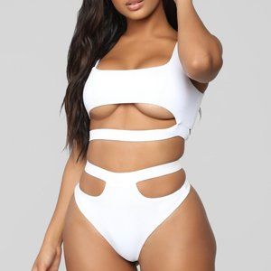 NWT FASHION NOVA Ocean Soul Bikini - White/S